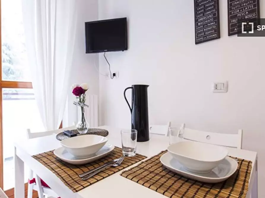 Immagine 17 di Camera condivisa in affitto  in Via Alessandro Astesani a Milano