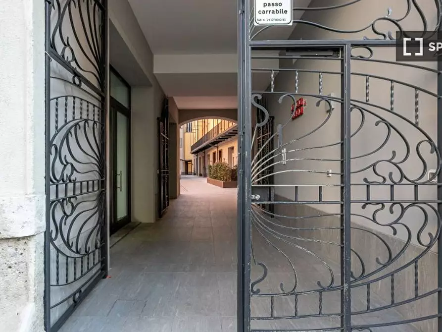 Immagine 15 di Ufficio in affitto  in Via Errico Petrella a Milano