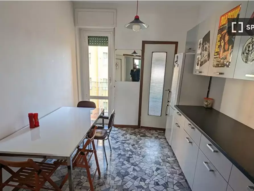 Immagine 7 di Camera condivisa in affitto  in Via Valtellina a Milano