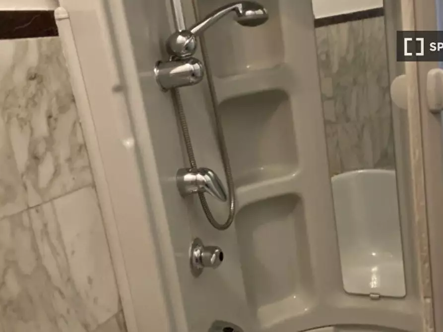 Immagine 15 di Appartamento in affitto  in Via Roberto Sarfatti a Milano