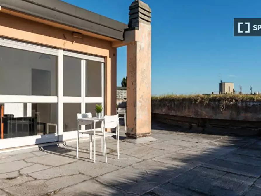 Immagine 9 di Camera condivisa in affitto  in Via delle Acacie Milan a Buccinasco