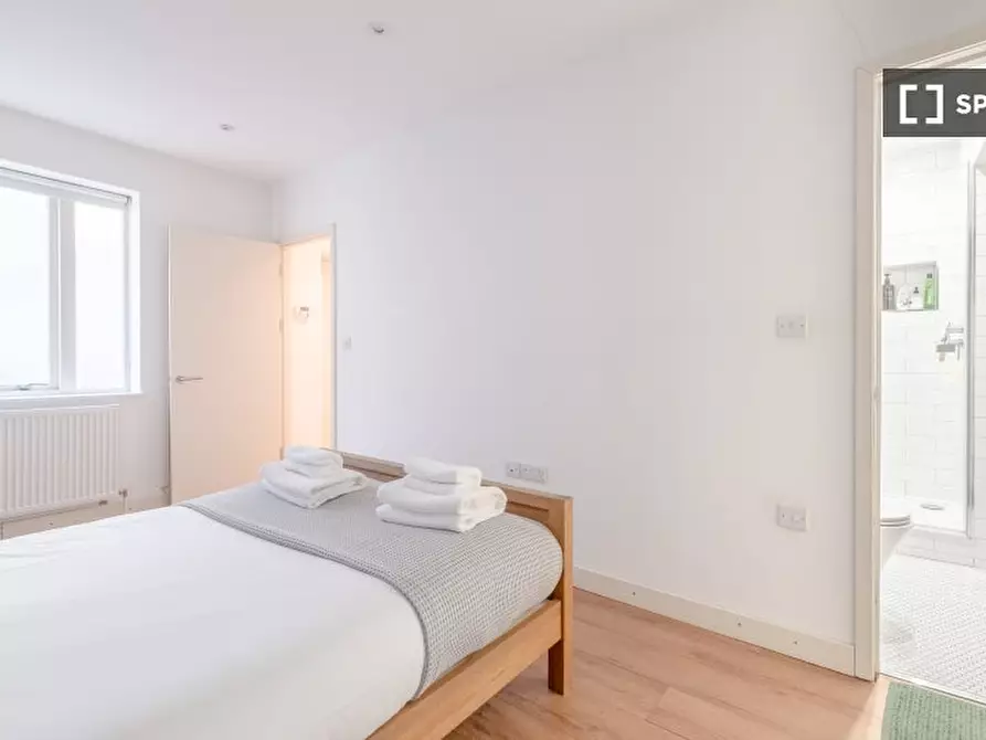 Immagine 5 di Appartamento in affitto  in flat a Islington