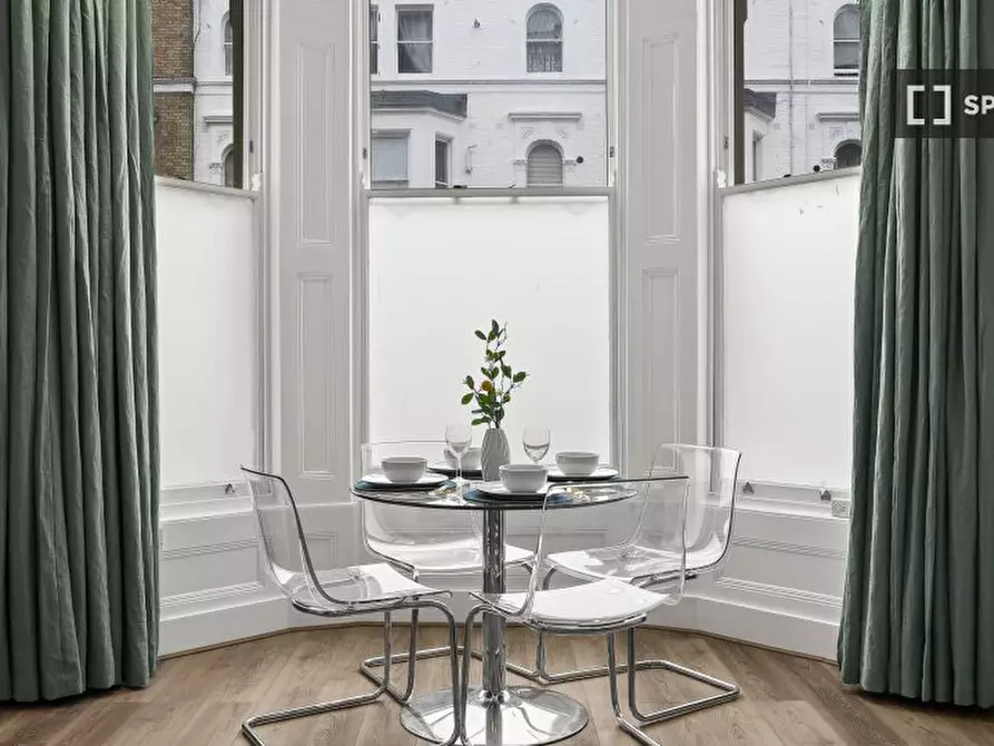 Immagine 7 di Appartamento in affitto  in Nevern Pl a Kensington