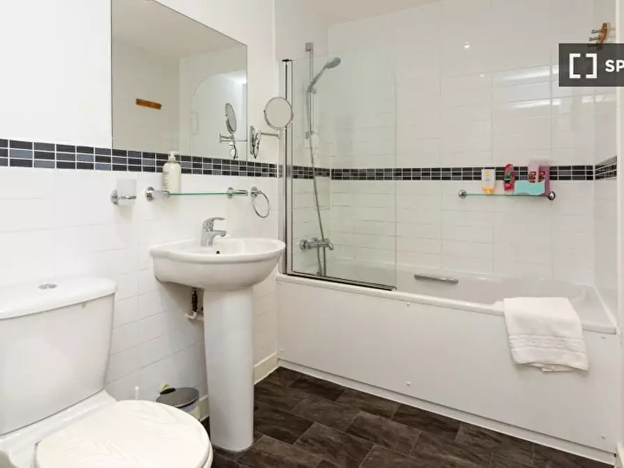 Immagine 6 di Appartamento in affitto  in Rye Ln a Camberwell