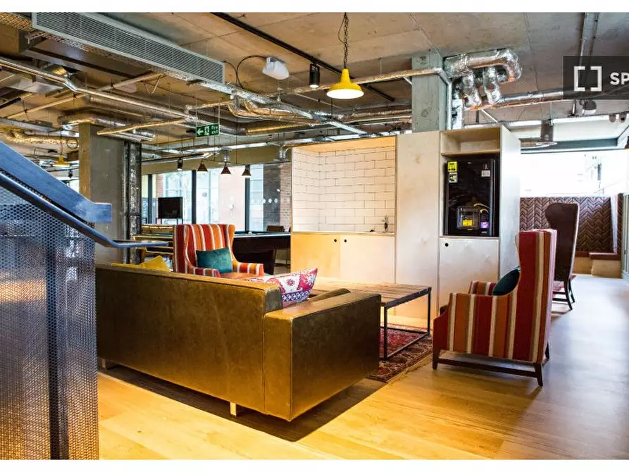 Immagine 11 di Residence in affitto  in Alderson St a Kensington