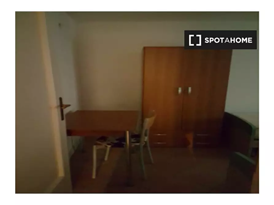 Immagine 3 di Camera condivisa in affitto  in Vicolo Morosante a Trento