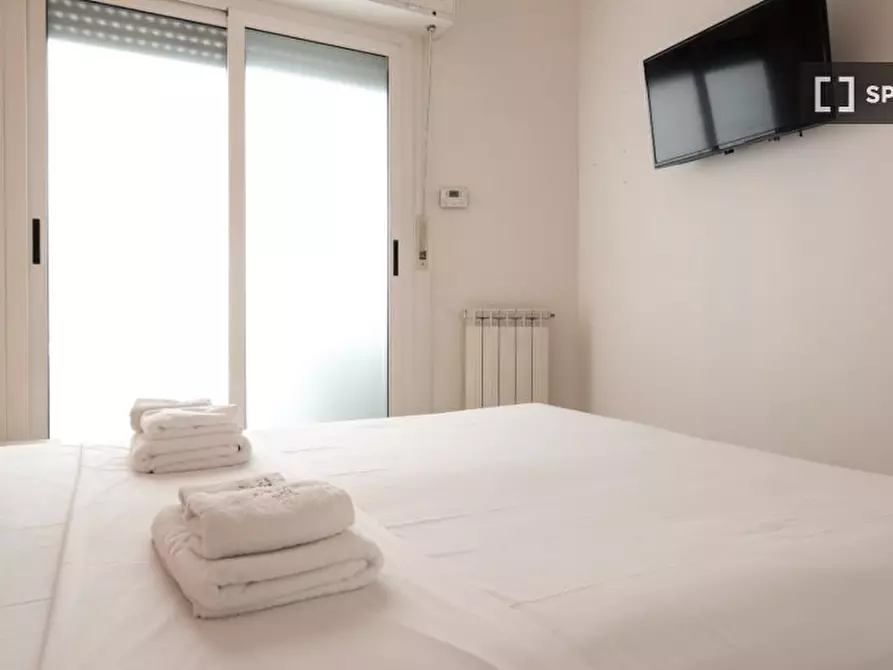 Immagine 2 di Appartamento in affitto  in Via Tuscolana a Roma