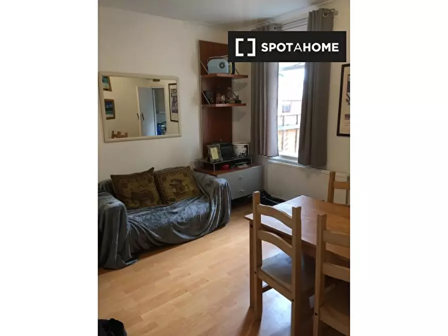 Immagine 3 di Camera condivisa in affitto  in Mafeking Ave a East Ham