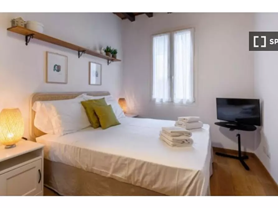 Immagine 14 di Appartamento in affitto  in Via del Porcellana a Firenze