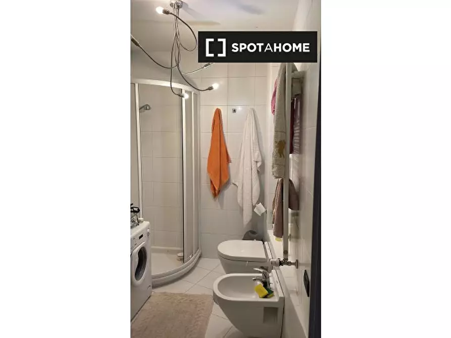 Immagine 4 di Camera condivisa in affitto  in Via Giovanni Ricordi a Milano