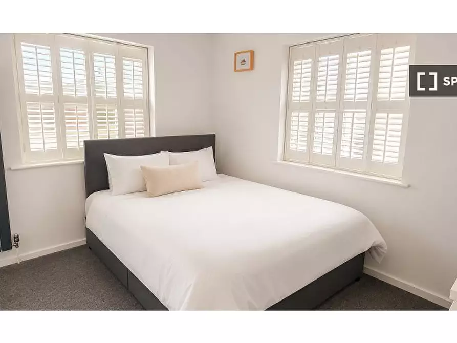 Immagine 16 di Appartamento in affitto  in Maidenhead Road a Windsor
