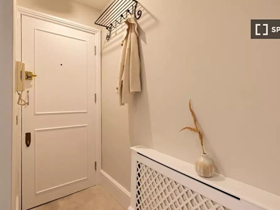 Immagine 16 di Appartamento in affitto  in flat a Kensington