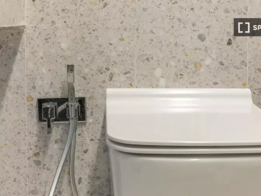 Immagine 13 di Ufficio in affitto  in Via Giorgio Chavez a Milano