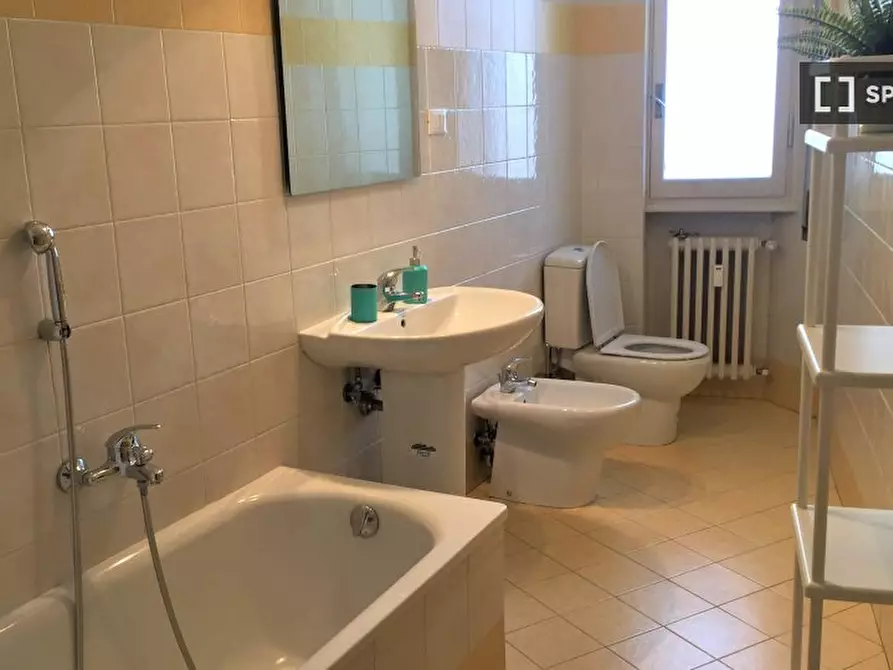 Immagine 6 di Camera condivisa in affitto  in VIA Q. SELLA (2) a Firenze