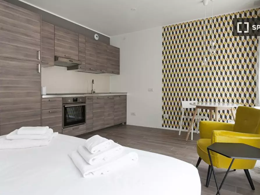 Immagine 6 di Appartamento in affitto  in Via Poma a Milano