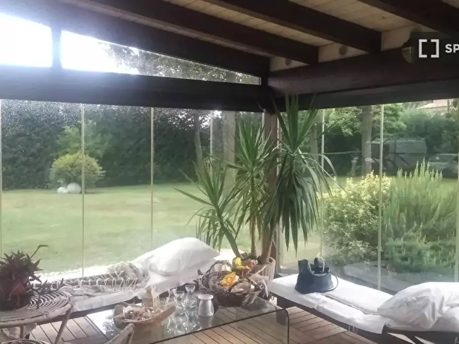 Immagine 13 di Camera condivisa in affitto  in Via Calamosco a Bologna