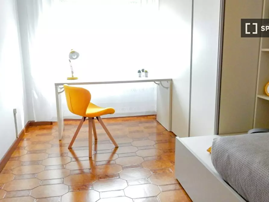 Immagine 3 di Camera condivisa in affitto  in Viale degli Olmi a Trento