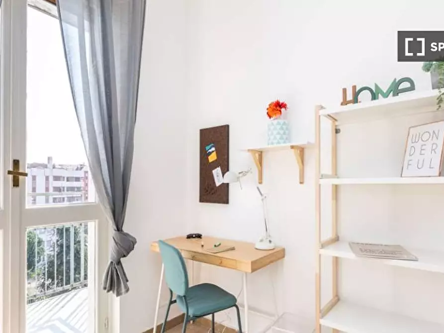 Immagine 10 di Camera condivisa in affitto  in Via Arcivescovo Romilli a Milano