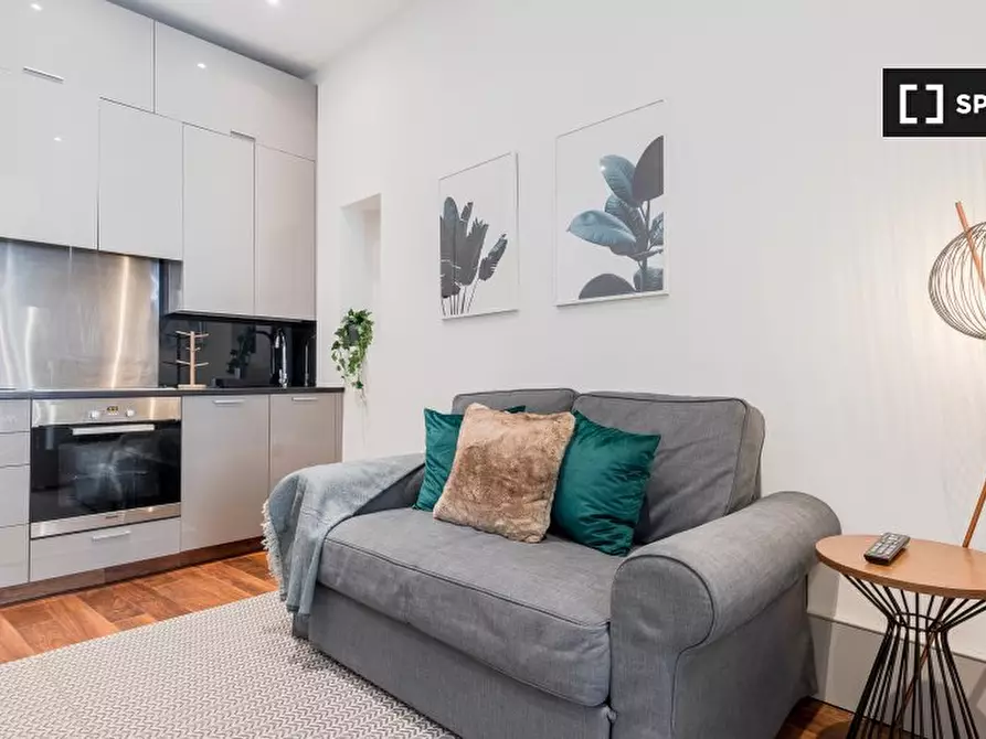 Immagine 10 di Appartamento in affitto  in Apartment a Kensington