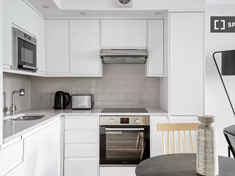 Immagine 4 di Appartamento in affitto  in A Lower Marsh a Camberwell