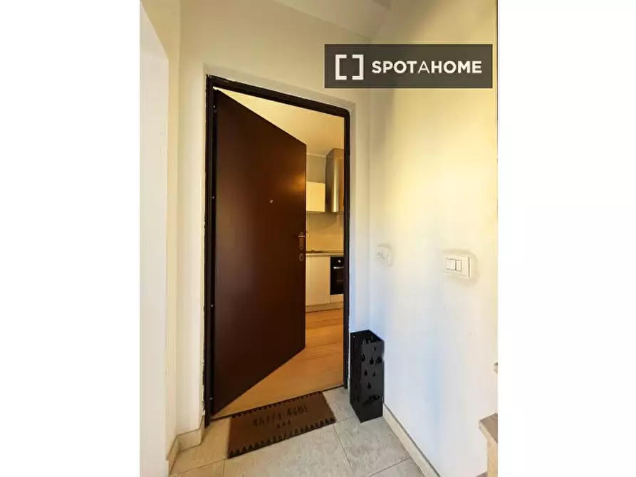 Immagine 12 di Appartamento in affitto  in Via Passo Buole a Milano