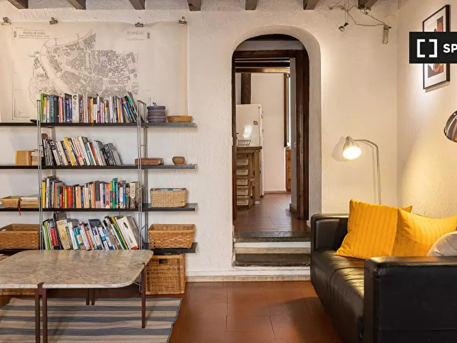 Immagine 3 di Appartamento in affitto  in Via dell'Arco della Ciambella a Roma