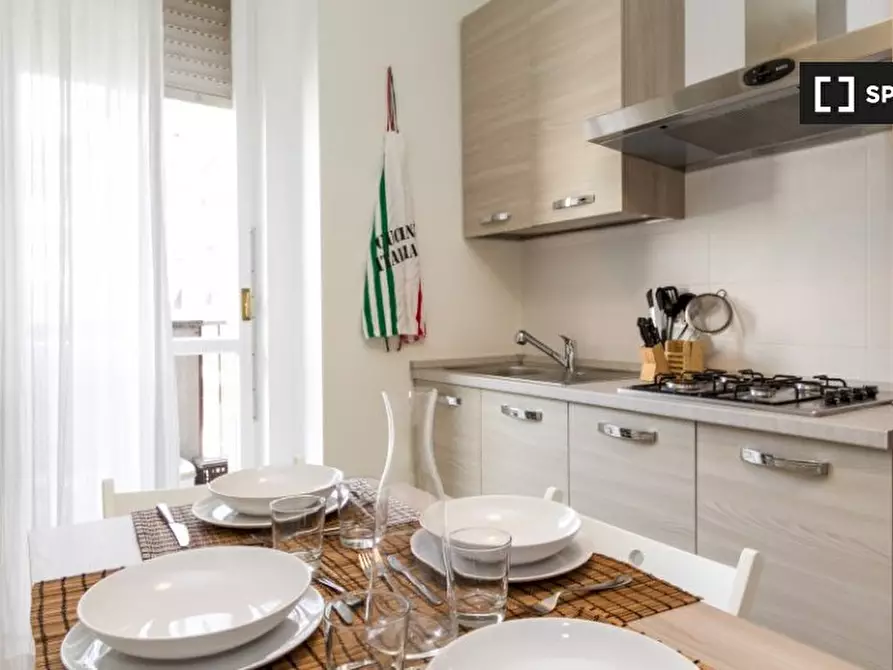 Immagine 6 di Camera condivisa in affitto  in Via Maniago a Milano