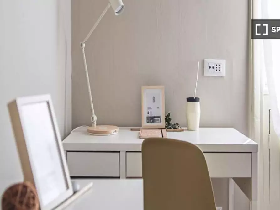 Immagine 11 di Camera condivisa in affitto  in Via Spalato a Milano