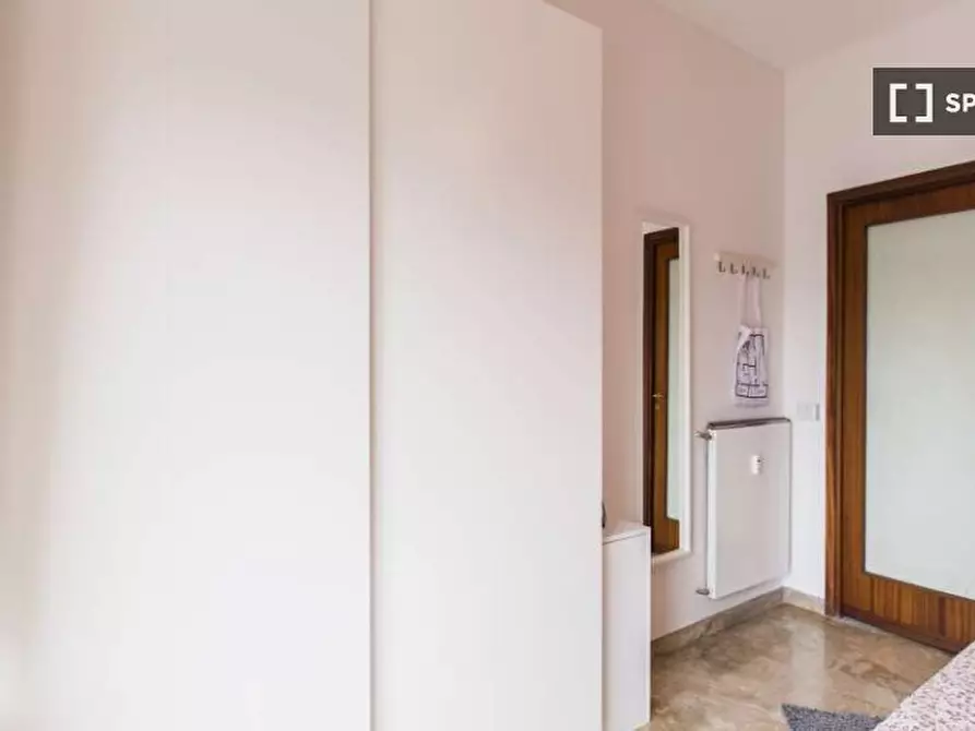 Immagine 9 di Camera condivisa in affitto  in Via Caproni a Milano