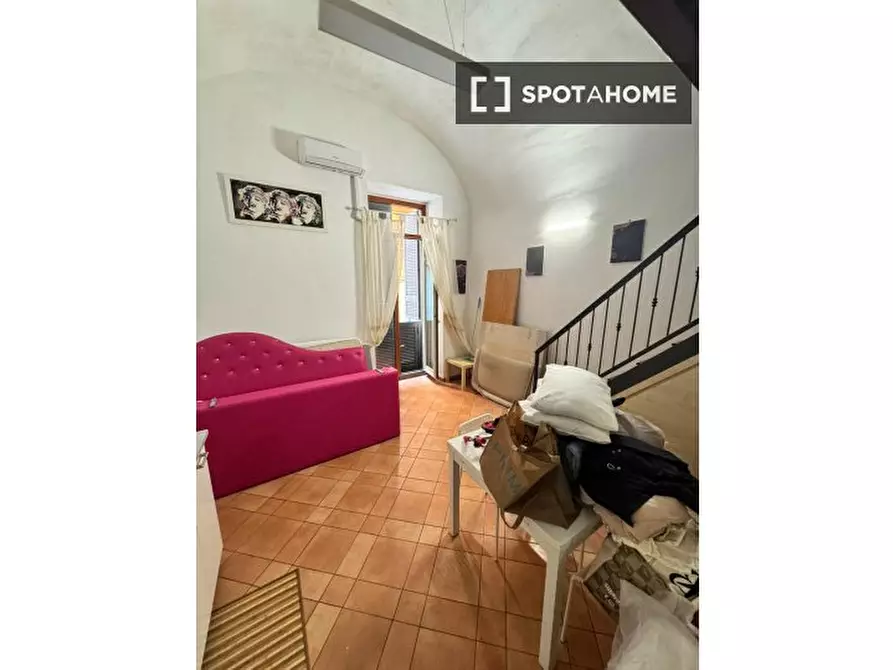 Immagine 13 di Appartamento in affitto  in Salita Pontecorvo a Napoli