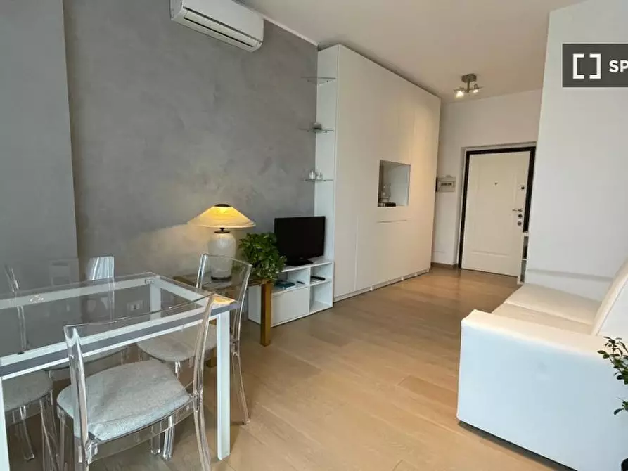 Immagine 1 di Appartamento in affitto  in Via Pietro Giannone a Milano