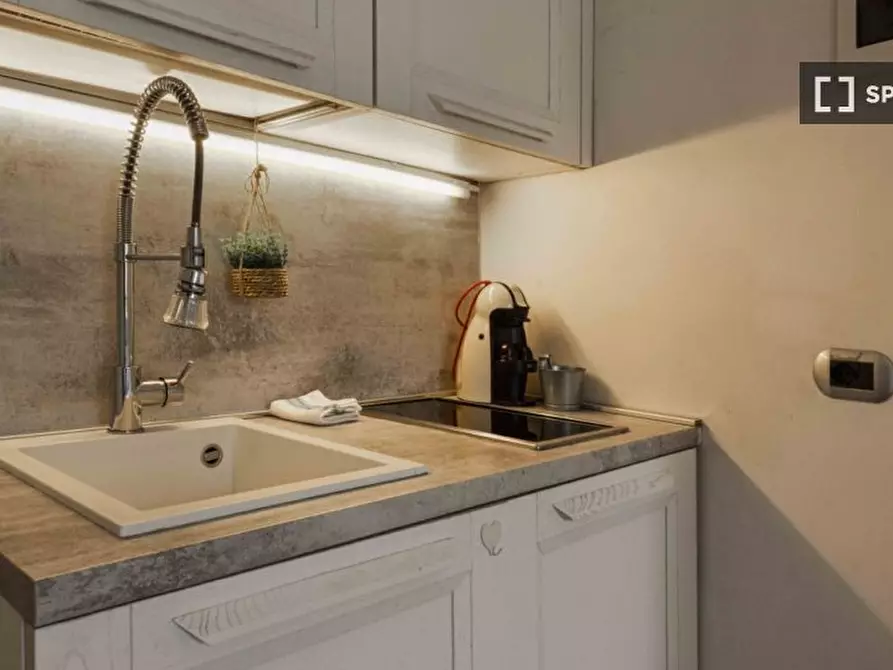 Immagine 8 di Ufficio in affitto  in Via Toscanella a Firenze