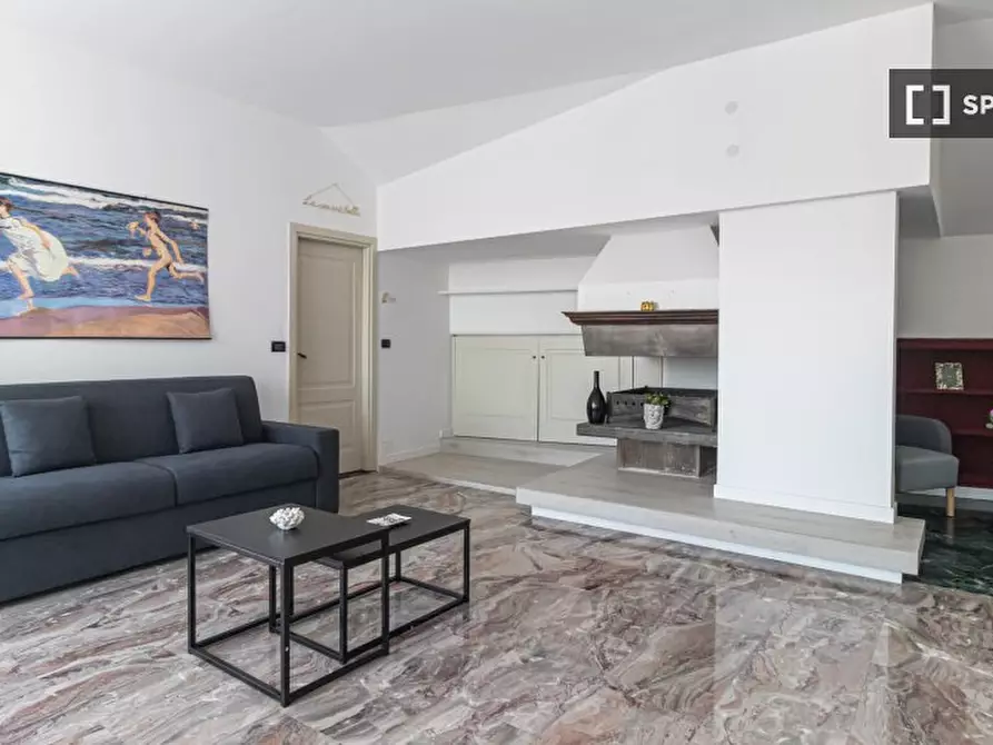 Immagine 5 di Appartamento in affitto  in Piazza Sant'Ambrogio a Milano