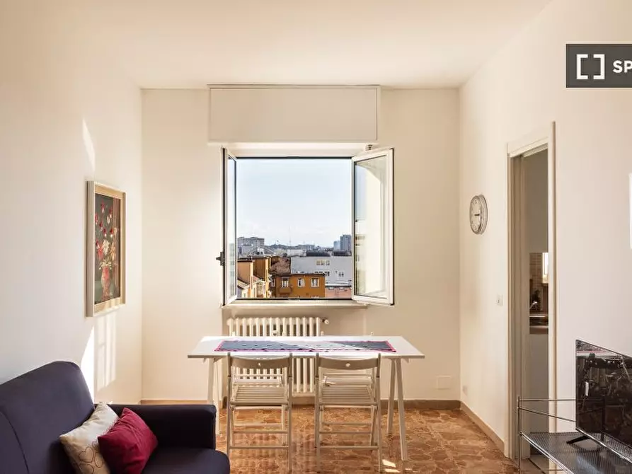 Immagine 1 di Appartamento in affitto  in Viale Giovanni da Cermenate a Milano