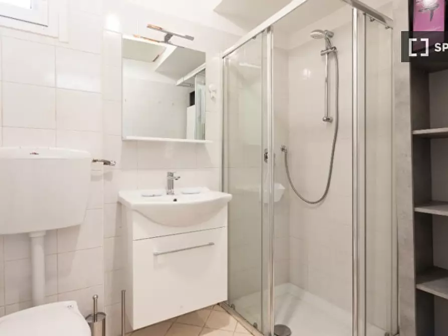 Immagine 1 di Ufficio in affitto  in Via Girolamo Savonarola a Roma