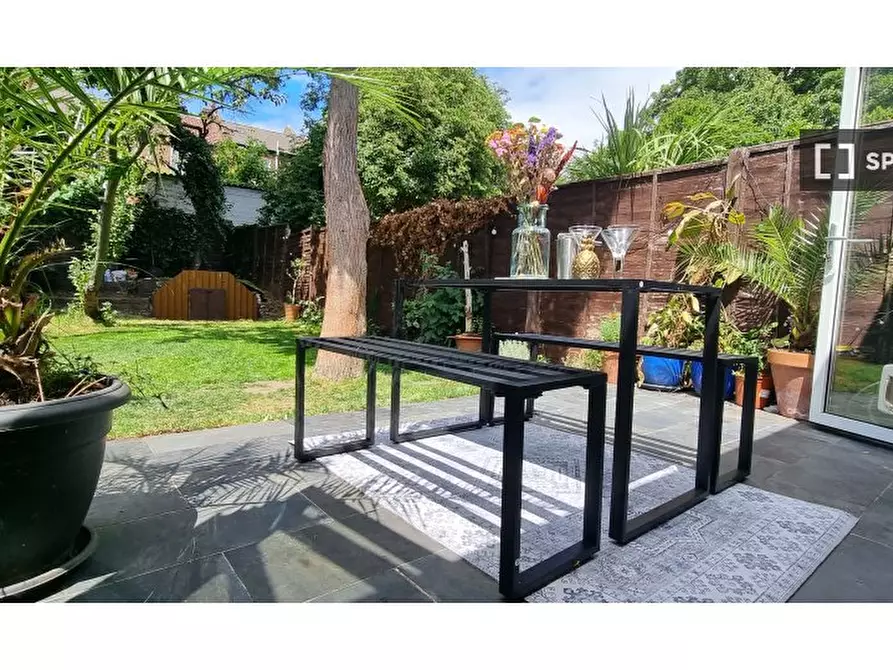 Immagine 3 di Appartamento in affitto  in Malpas Rd a Lewisham