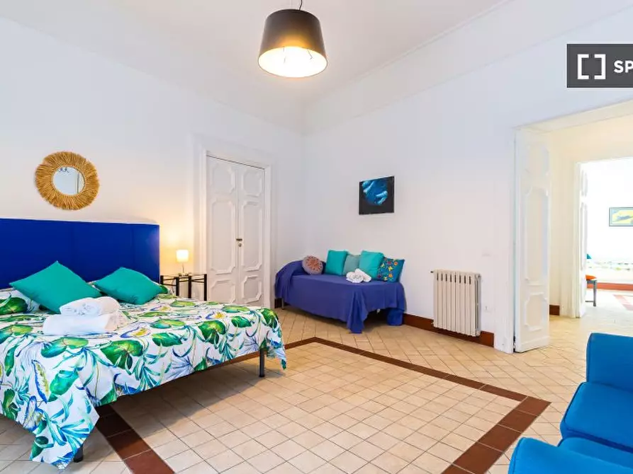 Immagine 15 di Appartamento in affitto  in Supportico Lopez a Napoli