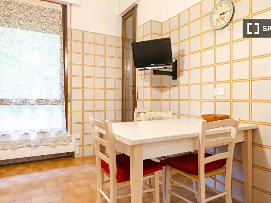 Immagine 2 di Appartamento in affitto  in Via Riva di Reno a Bologna