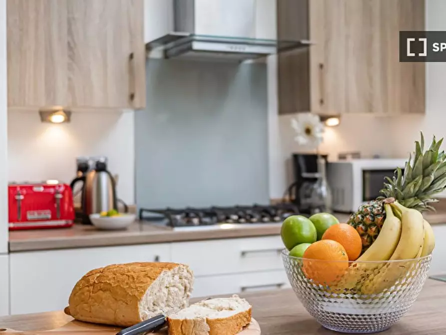 Immagine 4 di Appartamento in affitto  in Meadow Rd a 