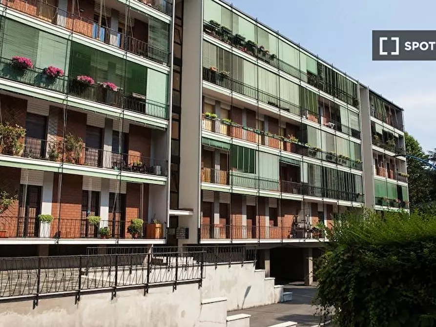 Immagine 19 di Camera condivisa in affitto  in Bligny a Brescia