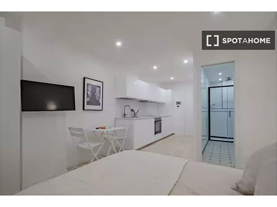 Immagine 3 di Ufficio in affitto  in Via Archimede a Roma