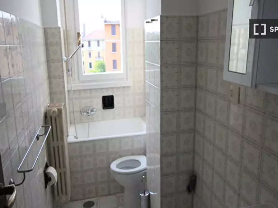 Immagine 15 di Camera condivisa in affitto  in Via Savona a Milano