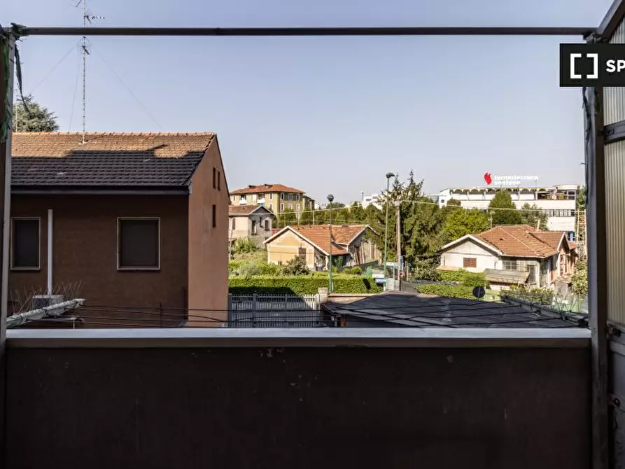 Immagine 9 di Camera condivisa in affitto  in Via Bruno Buozzi a Sesto San Giovanni