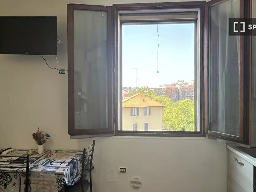 Immagine 10 di Ufficio in affitto  in Via Serio a Milano