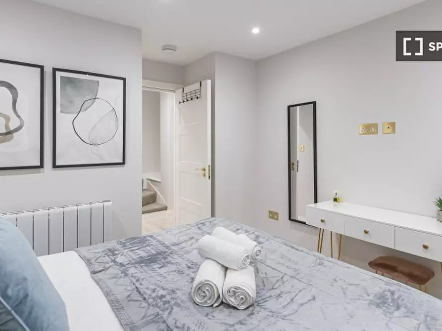 Immagine 4 di Appartamento in affitto  in Holloway Rd a Islington