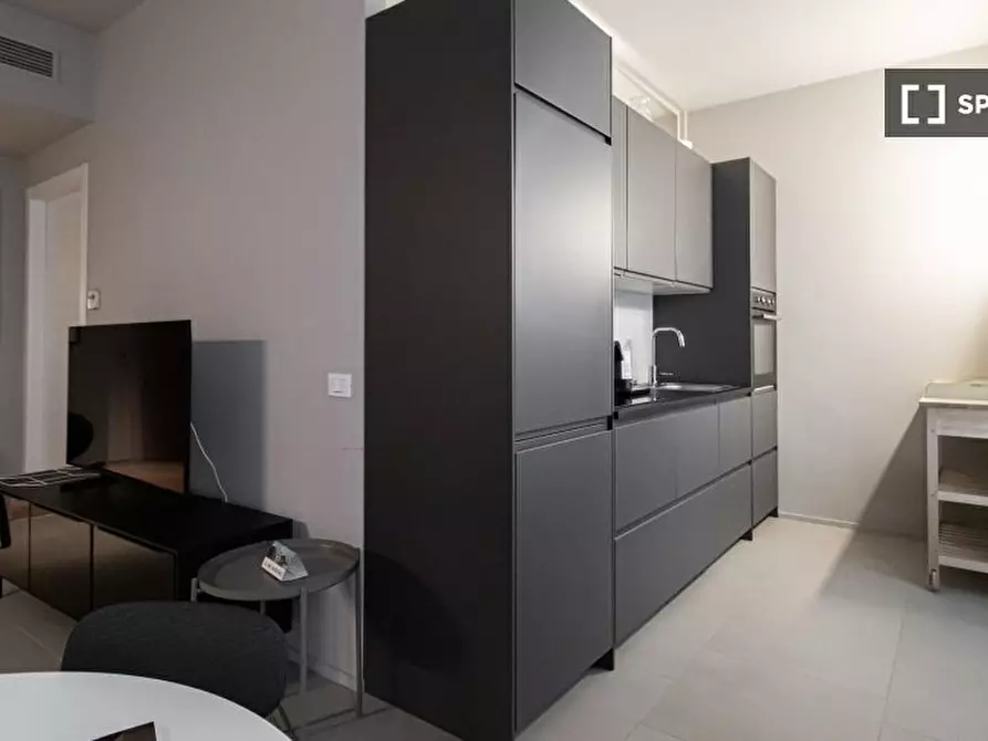 Immagine 9 di Appartamento in affitto  in Via San Vittore a Milano