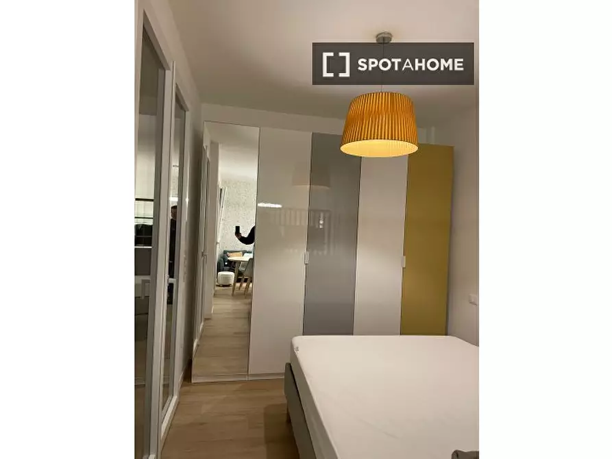 Immagine 15 di Ufficio in affitto  in Via Mascarella a Bologna