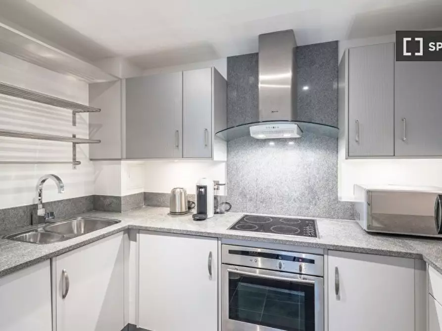 Immagine 3 di Appartamento in affitto  in Hoxton Square a Islington