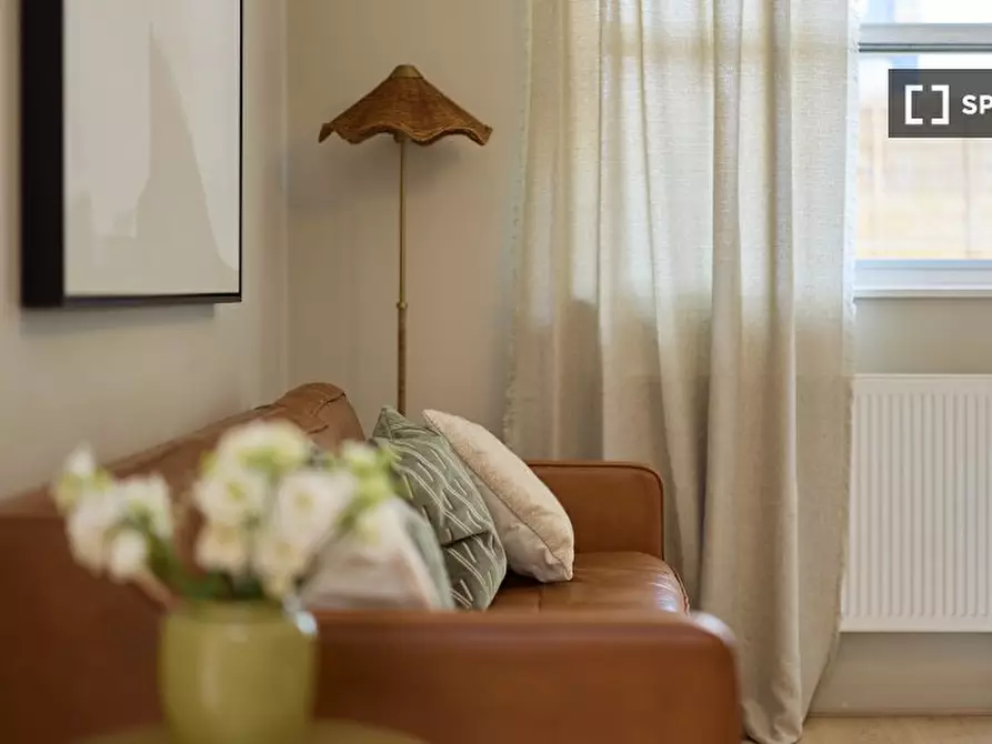 Immagine 13 di Appartamento in affitto  in Talbot Road a Paddington