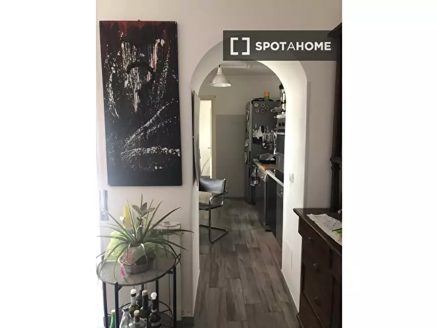 Immagine 2 di Appartamento in affitto  in Viale dell'Acquedotto Alessandrino a Roma